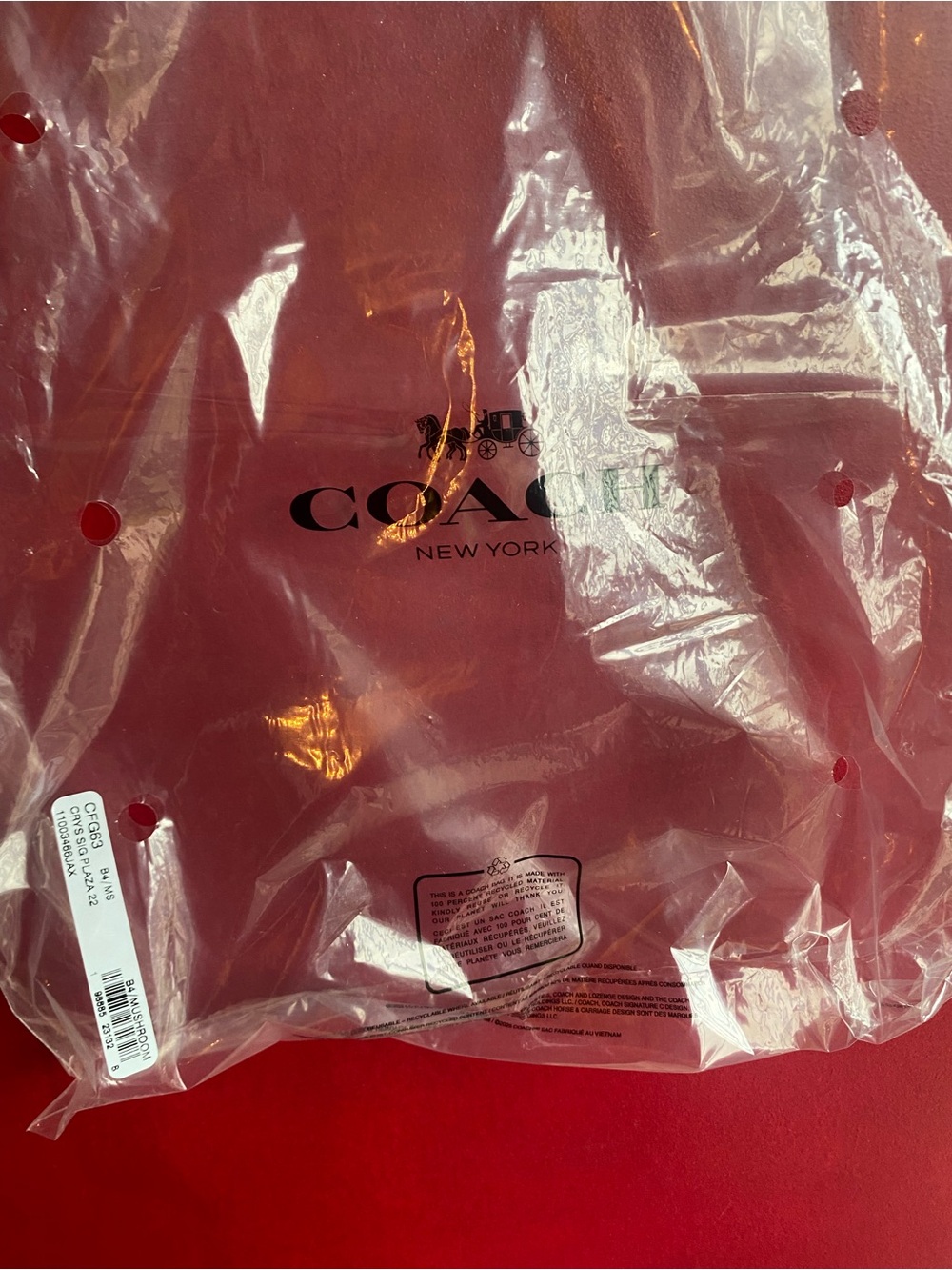 Coach Crystal Signature Plaza 22 Jacquard Shoulder sold out on Coach site NWT - Picture 6 of 15